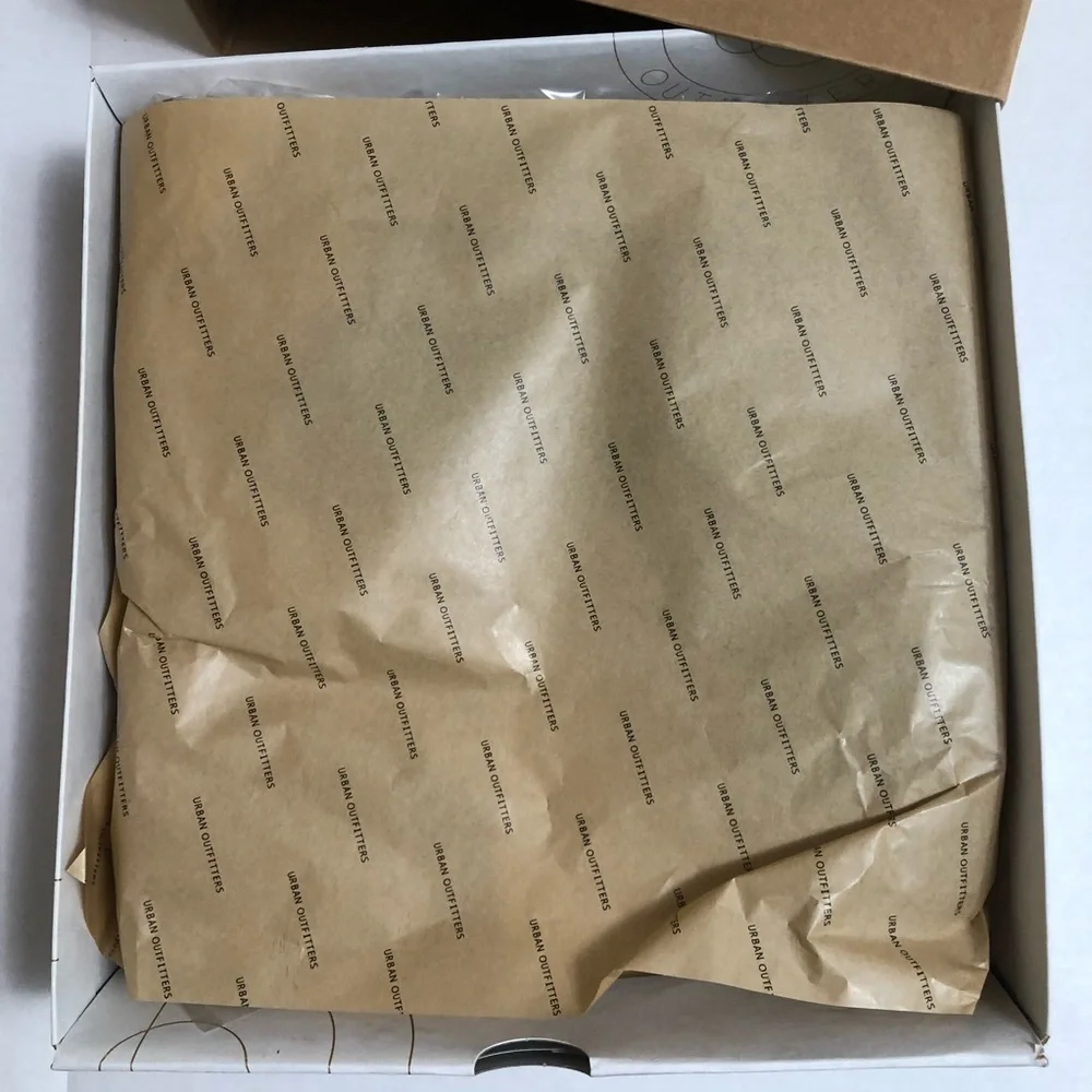 NWT Urban Outfitters Chloe Chelsea Timeless boot (10) - Picture 8 of 12